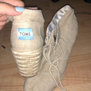 TOMS Wedges
